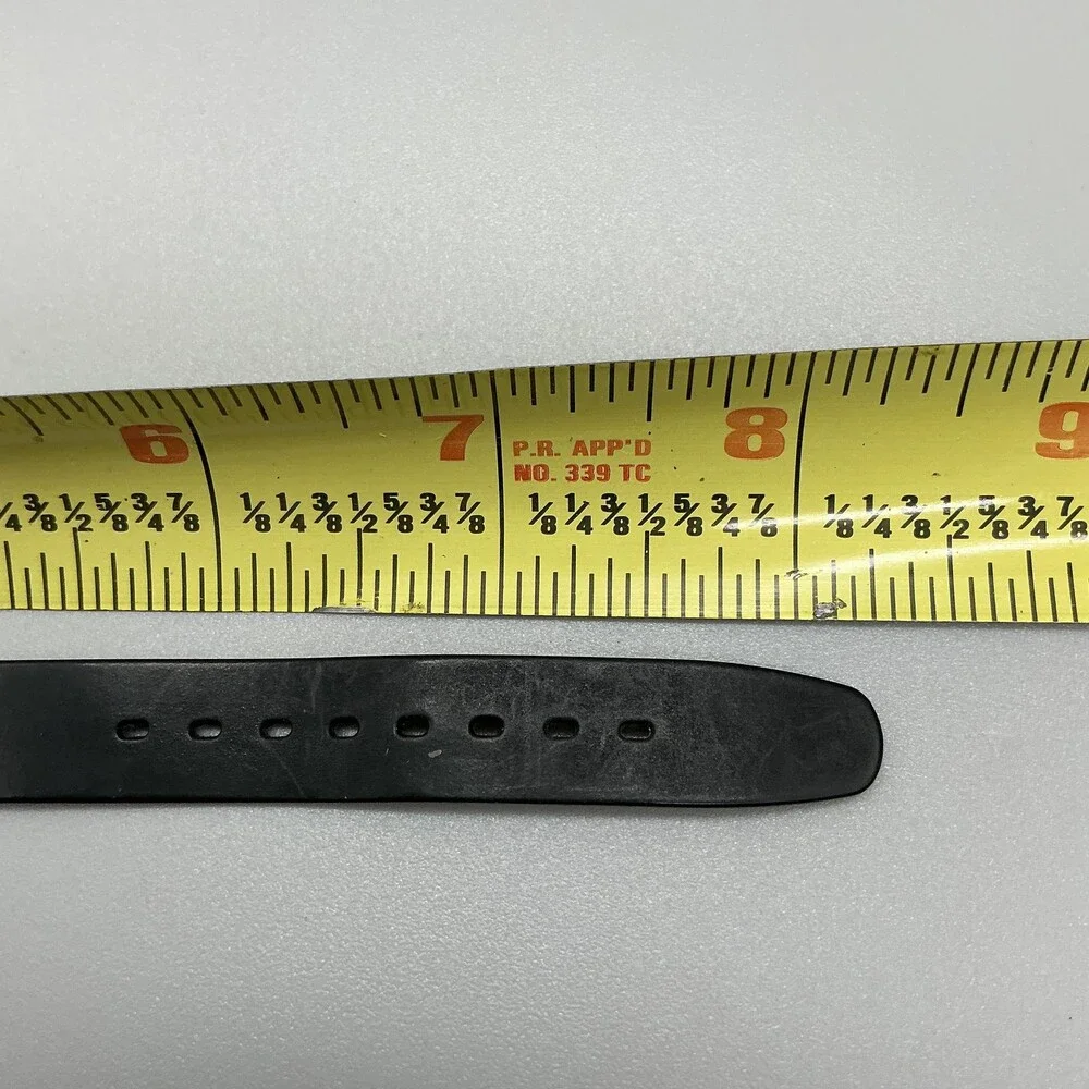 Swatch Something New Womens Watch 25mm Black Rubber Swiss Made New Battery